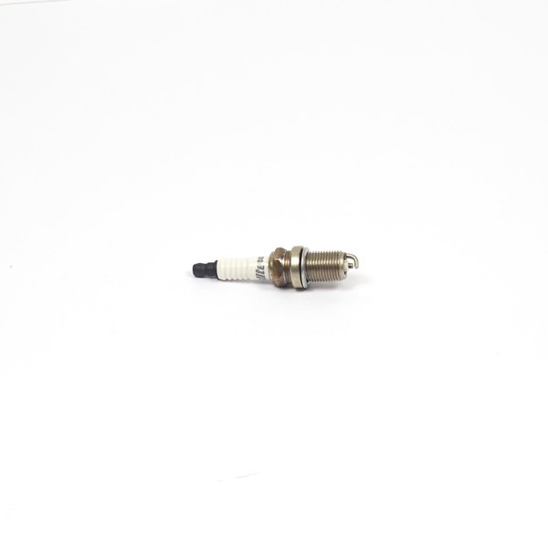 Autolite Copper Resistor Spark Plug, 5924 Small Engine Plug 5924
